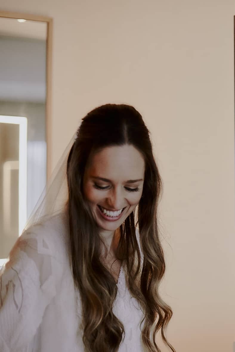 Servicios de peluquería y estética para bodaS: novias, novios, madrinas, familiares...